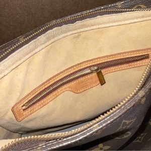 ✅Authentic GM SHOULDER BAG LOUIS VUITTON